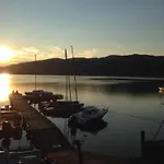 Dom Nad Jeziorem Σαλέ Żywiec