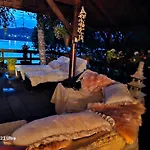 Dom Nad Jeziorem Σαλέ Żywiec