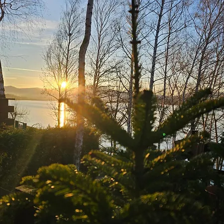 Chalet Dom Nad Jeziorem