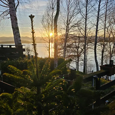 Dom Nad Jeziorem Alpesi faház