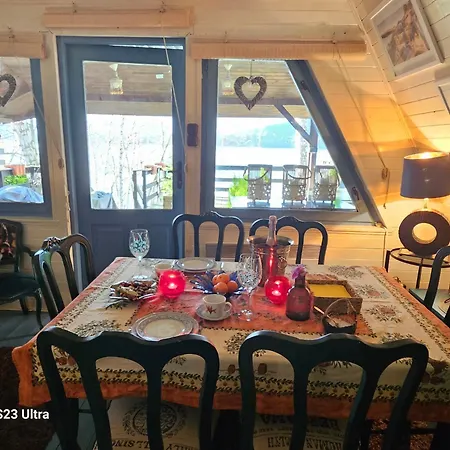 Chalet Dom Nad Jeziorem Zywiec