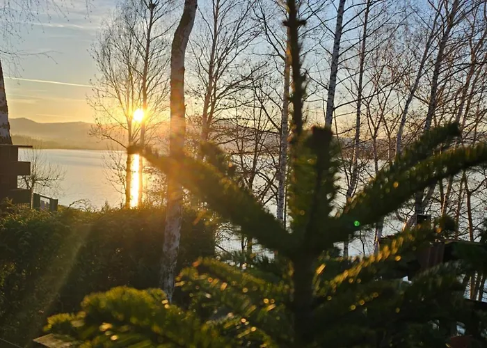 בקתה Dom Nad Jeziorem